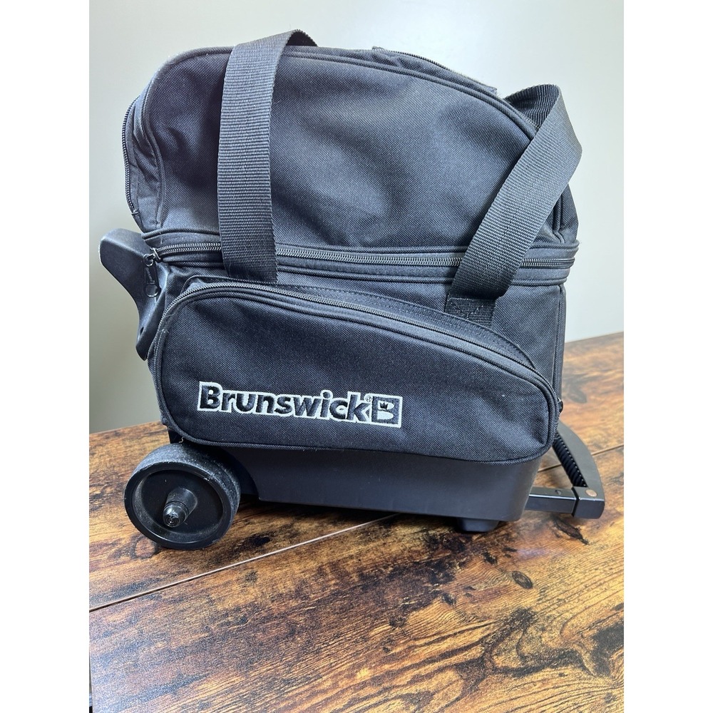 Brunswick Roller Bowling Bag Wheels Telescopic Handle Black